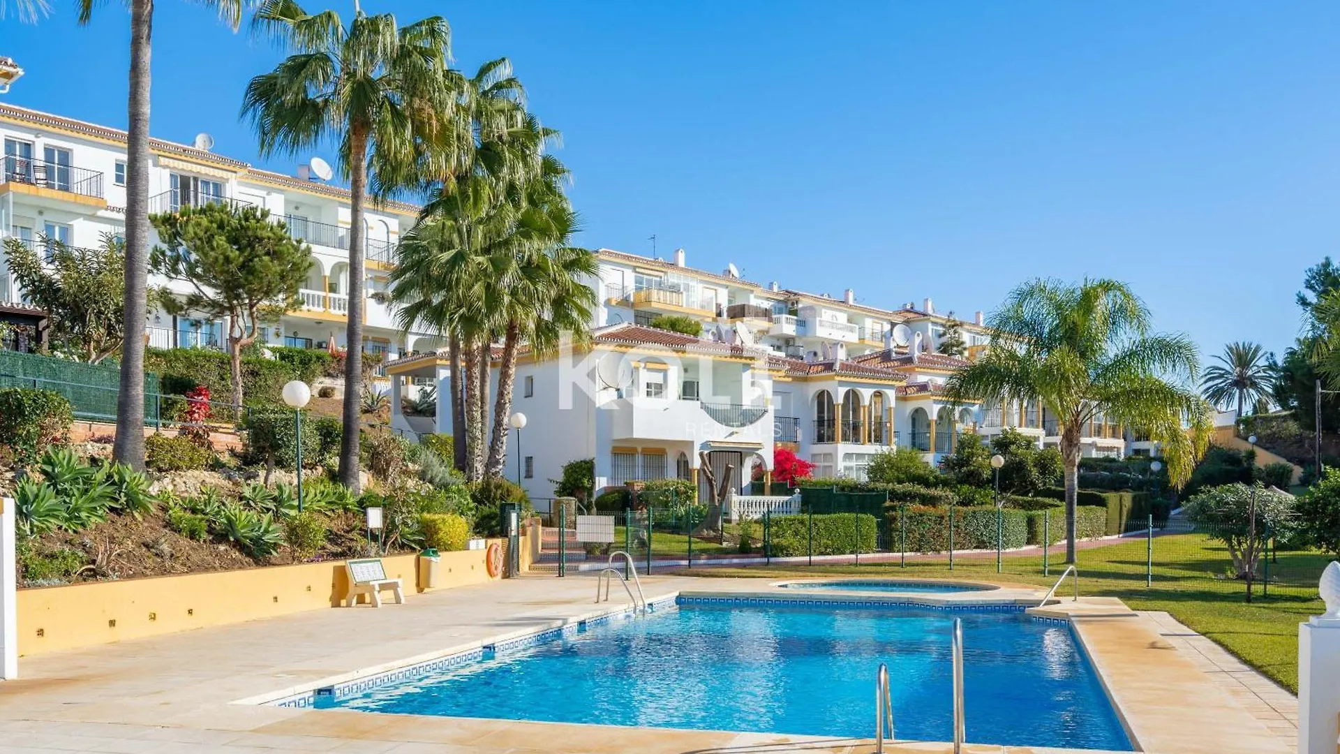 Apartamento Koti Rentals - Colinas Del Faro 24 Mijas